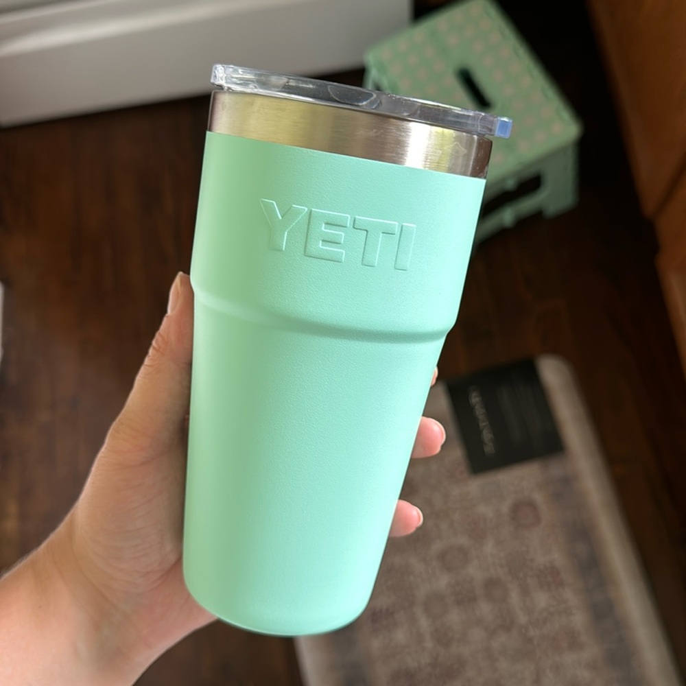 Seafoam green yeti tumbler